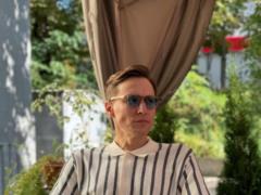 Актер Константин Октябрьский рассказал об уничтоженной дроном квартире и кто из звезд помог финансово