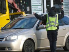 In Ukraine, for the first time, the driver was taken from the driver due to military registration violation