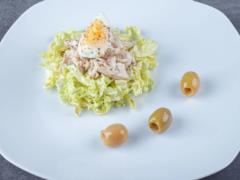 Light low -calorie salad of cabbage and tuna: a delicious alternative with mayonnaise
