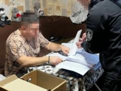 Наживались на закупках древесины для военных: в Украине разоблачена масштабная схема хищения более 100 млн грн