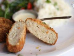 Tastier than meat: healthy cutlets from the liver, with corn flour and herbs