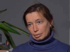  Видела, как россияне вывозили из села шкафы и картофель : Елена с Киевщины рассказала свою историю музею  Голоса мирных  Фонда 