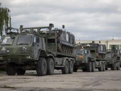 Украина получила от Литвы запчасти для БТР и грузовики