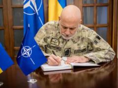 Глава военного комитета НАТО посетил Киев: детали встреч