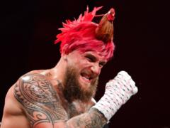 Paul sharply reacted to the breakdown of the battle with Alvarez, sending it and calling it with a greedy squirrel