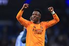 Vinіsіus Zhunior Vozniye with a nycheklik engrave match Manchester Siti - Real Madrid