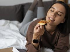 Сон и питание: как позднее засыпание может повлиять на вашу фигуру