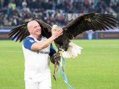 The trainer of the eagle fired from Lazio intends to sue