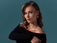 Кошмар вперше запалив обличчя чоловіка на архівних фотографіях з весілля