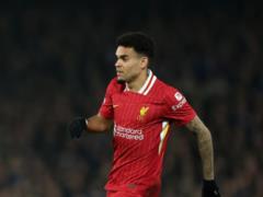 DIAS I TA - Priotny Tsili Barceloni on Litne Transfer Vikno