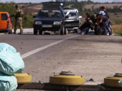 Road through hell: how people survived on checkpoints in Vasilyevka