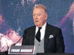  Он создал ему проблемы : Уоррен сравнил Дюбуа с Усиком