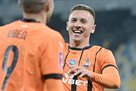 Nazarina Ta Pedrinyo Azevedo Zigrayut at the starting stock of Shakhtar for the match Ogorsandr