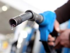 In the United States, gasoline costs can increase by $ 22 billion a year due to duties