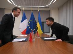 Zelensky held negotiations with Macron in Brussels