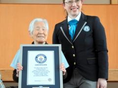 108-year-old hairdresser from Japan got into the Guinness Book of Records