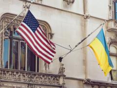 The USA gives Ukraine limited intelligence - CNN