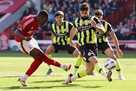 Nottingem Forest with a counterattack, having nailed Manchester Siti