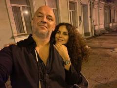 Каменских застали со скандальным мужем Потапом за границей: где сейчас пара