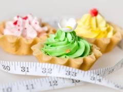 10 худших привычек, которые мешают худеть