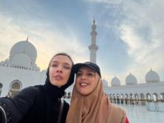 Василиса Фролова восхитила новыми фото с мужем и показала их встречу с Джамалой в ОАЭ