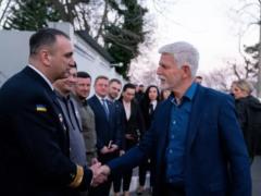 Президент Чехии прибыл в Одессу. РФ запустила по городу дроны во время рабочей встречи властей с Павелом