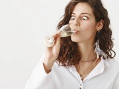 Привычка, которая сокращает жизнь: почему стоит ограничить употребление некоторых популярных напитков