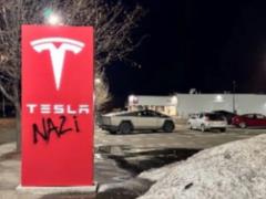 В США угрожают 20 годами тюремного заключения за нападения на центры Tesla