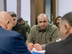 Умеров: Договорились о безопасности в Черном море, но военные суда за пределами Восточной части расценим как угрозу