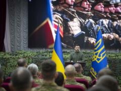 Зеленский почтил память воинов Нацгвардии