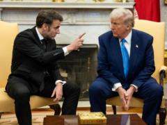 Макрон говорил с Трампом перед встречей  коалиции желающих  - СМИ
