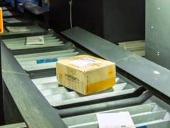  Укрпочта  изменила работу в областном центре: какие услуги не работают