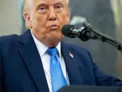 Без упоминания о  51-м штате : Трамп впервые поговорил с премьером Канады