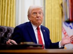 ЕС собирается противодействовать последствиям пошлин Трампа