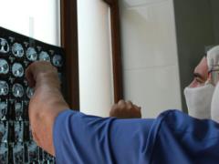 Мозг  съедает  сам себя: ученые назвали популярный вид спорта опасным