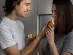10 запрещенных продуктов, которые не следует есть перед сексом