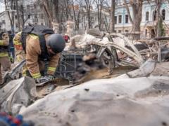 The consequences of the blow by amounts: the number of wounded increased