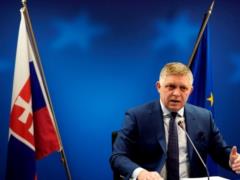 Фицо планирует поехать в Москву, несмотря на предостережения ЕС