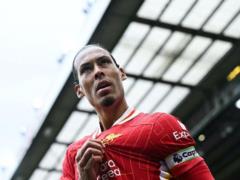 Van Dyck: I love Misto, the club is in the bond