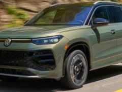 Еще один Tiguan: лучший кроссовер VW показали на новых фото