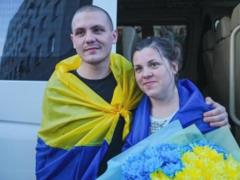 Не виделись три года: из плена РФ освободили мать и сына