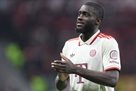 Bavaria Vistalya Padamekano for a transfer - Needle the New Contract failed