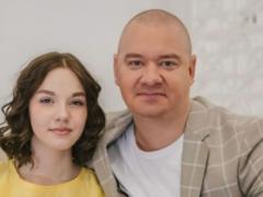 Евгений Кошевой назвал причину, почему его старшая дочь не поедет на учебу в Польшу, как планировала