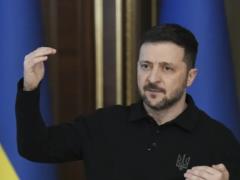 Этим летом Россия готовит что-то в Беларуси под прикрытием военных учений – Зеленский