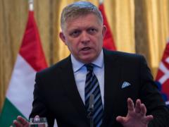 Фицо пожаловался на план отказа от энергоносителей из РФ