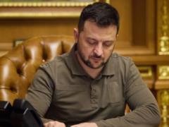 Десятки компаний и физлиц: Зеленский ввел в действие новые санкции против России