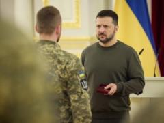 Зеленский рассказал, сколько украинцев получили награды с начала войны