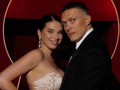 Жена Усика показала, какой сюрприз подготовил боксер по случаю ее 37-летия