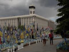 В Киеве выставили охрану возле народного мемориала на Майдане Независимости