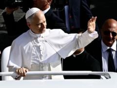 Папа Лев XIV призвал к справедливому миру в Украине